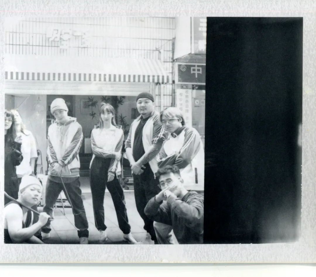 夏之禹 继被公司逼迫参加《说唱新世代》之后,现在他又被逼拍“R级电影”? | 第3张 | 嘻哈中国 夏之禹 继被公司逼迫参加《说唱新世代》之后,现在他又被逼拍“R级电影”? | 第3张