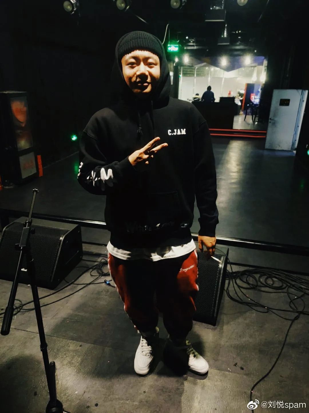 刘悦Spam生番 他不光在《说唱新世代》的舞台留下了金曲,其口头禅还成了节目中最火的弹幕 | 第4张 | 嘻哈中国 刘悦Spam生番 他不光在《说唱新世代》的舞台留下了金曲,其口头禅还成了节目中最火的弹幕 | 第4张