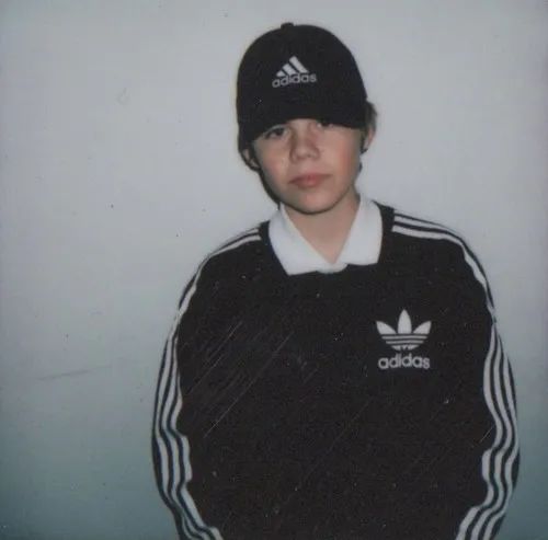 年仅17岁月播放量超过Kendrick Lamar？这位新星什么来头？