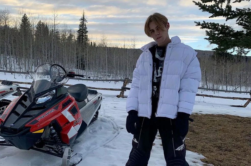 年仅17岁月播放量超过Kendrick Lamar？这位新星什么来头？