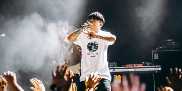 派克特两天后将直面丁太昇,而丁太昇回应被骂哭后又被反怼! | 第15张 | 嘻哈中国 派克特两天后将直面丁太昇,而丁太昇回应被骂哭后又被反怼! | 第15张