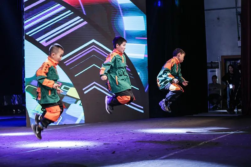 这几个街舞误区会害了孩子,家长和老师注意了! | 第2张 | 嘻哈中国 这几个街舞误区会害了孩子,家长和老师注意了! | 第2张