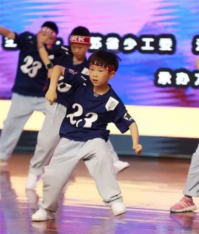 这几个街舞误区会害了孩子,家长和老师注意了! | 第1张 | 嘻哈中国 这几个街舞误区会害了孩子,家长和老师注意了! | 第1张