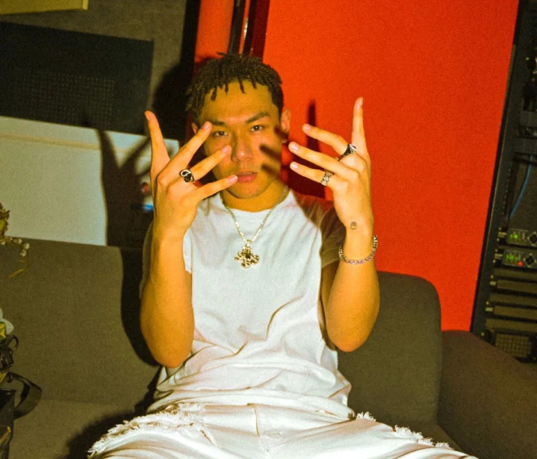 在成为新说唱九强前,他就在海选对吴亦凡说:“最好先选我不然你会后悔” | 第1张 | 嘻哈中国 在成为新说唱九强前,他就在海选对吴亦凡说:“最好先选我不然你会后悔” | 第1张