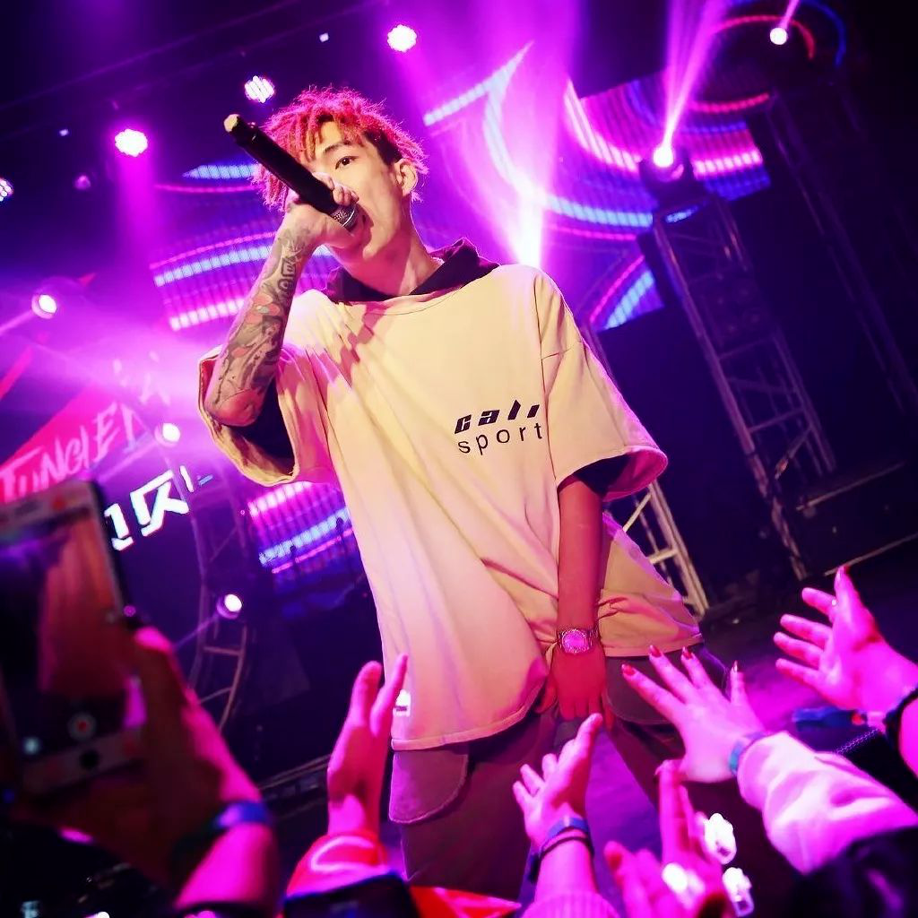 有嘻哈前后发生在贝贝身上的那些跌宕起伏、曲折离奇的故事 | 第6张 | 嘻哈中国 有嘻哈前后发生在贝贝身上的那些跌宕起伏、曲折离奇的故事 | 第6张