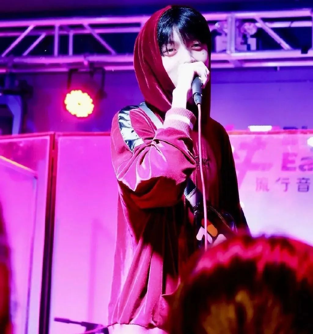 姜云升被骂:“臭鱼烂虾”!因自曝将担任「某节目导师」? | 第15张 | 嘻哈中国 姜云升被骂:“臭鱼烂虾”!因自曝将担任「某节目导师」? | 第15张