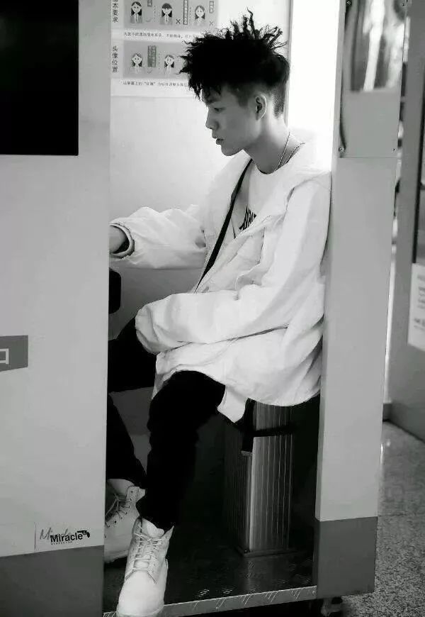 有嘻哈前后发生在贝贝身上的那些跌宕起伏、曲折离奇的故事 | 第18张 | 嘻哈中国 有嘻哈前后发生在贝贝身上的那些跌宕起伏、曲折离奇的故事 | 第18张