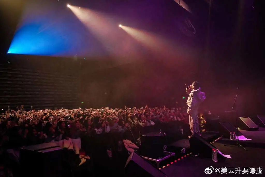 被骂背词的贝贝、胡闹的姜云升、要退圈的法老、乡巴佬谢宇杰...真励志还得是中文说唱？ | 第3张