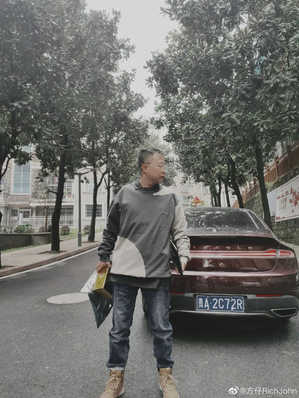 一个自称是说唱爱好者的公务员,玩说唱半年居然就出了专辑 | 第2张 | 嘻哈中国 一个自称是说唱爱好者的公务员,玩说唱半年居然就出了专辑 | 第2张