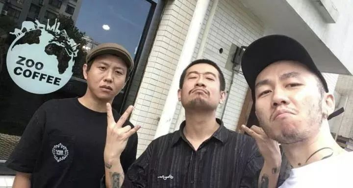 一个让窦唯、崔健、陈丹青都赞不绝口的说唱组合,可惜现在的孩子再也听不到了 | 第18张 | 嘻哈中国 一个让窦唯、崔健、陈丹青都赞不绝口的说唱组合,可惜现在的孩子再也听不到了 | 第18张