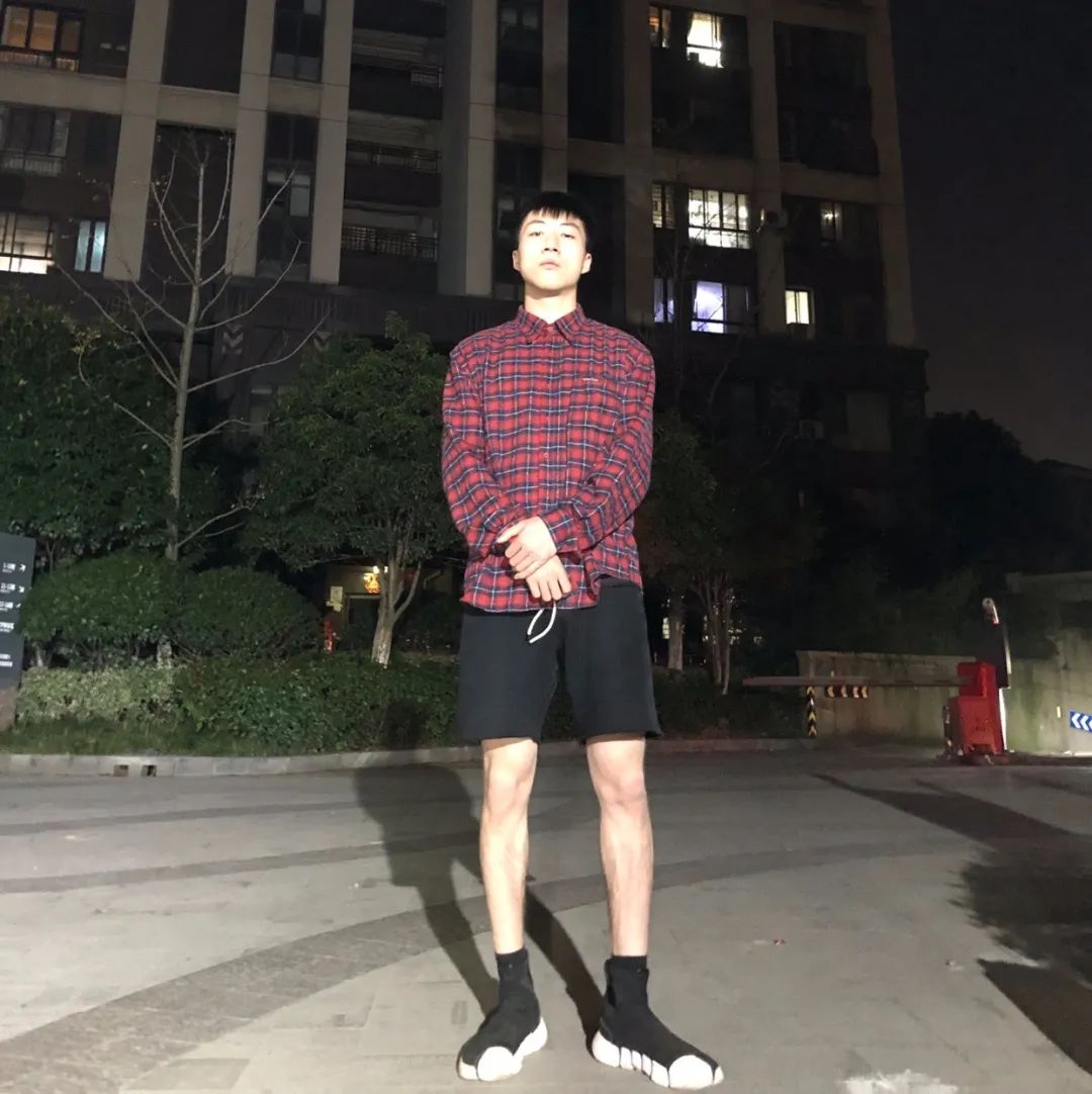 一个自称是说唱爱好者的公务员,玩说唱半年居然就出了专辑 | 第5张 | 嘻哈中国 一个自称是说唱爱好者的公务员,玩说唱半年居然就出了专辑 | 第5张