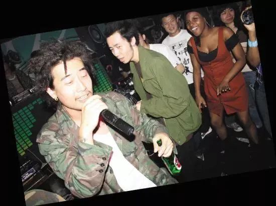 一个让窦唯、崔健、陈丹青都赞不绝口的说唱组合,可惜现在的孩子再也听不到了 | 第19张 | 嘻哈中国 一个让窦唯、崔健、陈丹青都赞不绝口的说唱组合,可惜现在的孩子再也听不到了 | 第19张