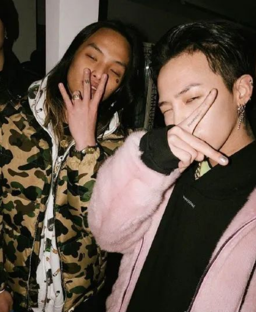 因「一鸡马」成为亚洲最顶的说唱歌手称“自己将离开人世”! 又有天才陨落了? | 第13张 | 嘻哈中国 因「一鸡马」成为亚洲最顶的说唱歌手称“自己将离开人世”! 又有天才陨落了? | 第13张