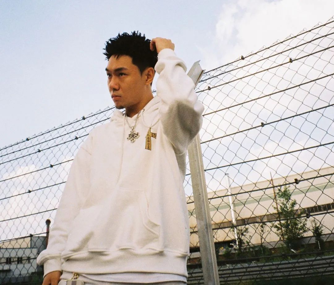 在成为新说唱九强前,他就在海选对吴亦凡说:“最好先选我不然你会后悔” | 第5张 | 嘻哈中国 在成为新说唱九强前,他就在海选对吴亦凡说:“最好先选我不然你会后悔” | 第5张