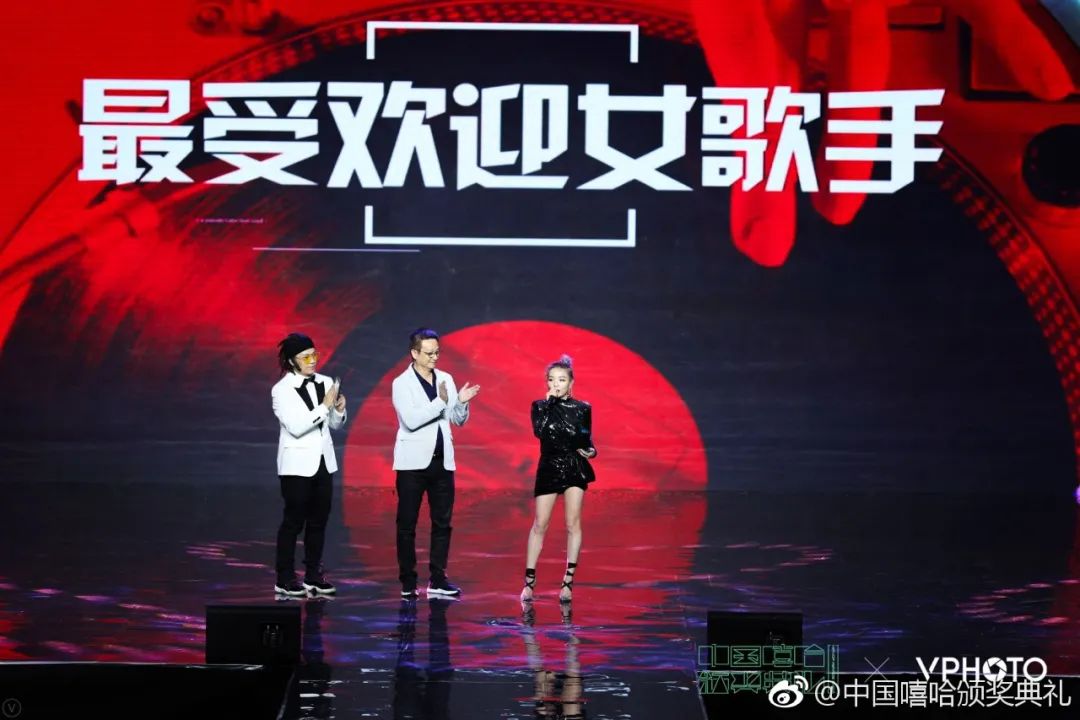 VAVA、丁太升在《吐槽大会》上和解了