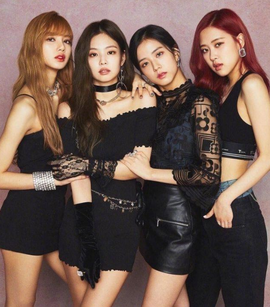 马思唯、王嘉尔将同台当导师?这档美女云集的说唱节目真要火了! | 第7张 | 嘻哈中国 马思唯、王嘉尔将同台当导师?这档美女云集的说唱节目真要火了! | 第7张