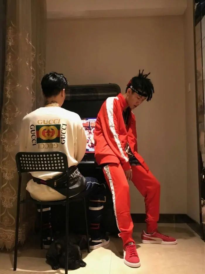 贝贝打字Diss网友,却惨遭嘲讽:“PG One真的甩贝贝几条街”! | 第14张 | 嘻哈中国 贝贝打字Diss网友,却惨遭嘲讽:“PG One真的甩贝贝几条街”! | 第14张
