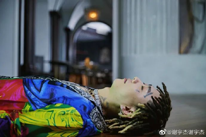 好家伙,愚人节的Melo还是我们认识的谢宇杰吗? | 第1张 | 嘻哈中国 好家伙,愚人节的Melo还是我们认识的谢宇杰吗? | 第1张