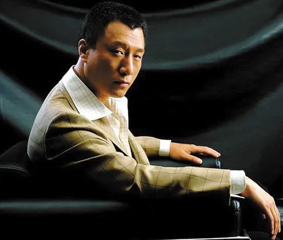 街舞OG曾跟母亲捡废品,却凭借霹雳舞成为风云人物! | 第2张 | 嘻哈中国 街舞OG曾跟母亲捡废品,却凭借霹雳舞成为风云人物! | 第2张