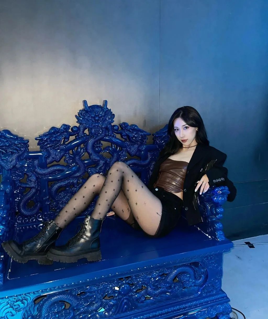 马思唯、王嘉尔将同台当导师?这档美女云集的说唱节目真要火了! | 第18张 | 嘻哈中国 马思唯、王嘉尔将同台当导师?这档美女云集的说唱节目真要火了! | 第18张