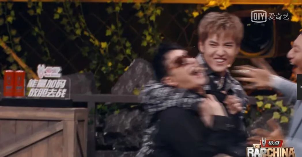 别被黄旭猛男的外表给骗了! | 第3张 | 嘻哈中国 别被黄旭猛男的外表给骗了! | 第3张