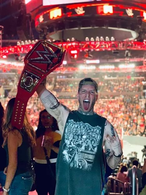 这个rapper可能早晚会被枪杀，他现在还能活着算是个奇迹了 | 第3张