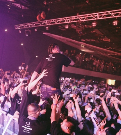 “疯狂砸门还打群架”?马思唯的巡演再次惹出事端! | 第16张 | 嘻哈中国 “疯狂砸门还打群架”?马思唯的巡演再次惹出事端! | 第16张