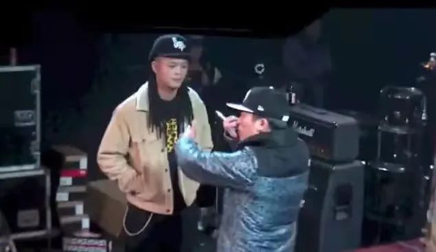 如果没有PG One就不会有人知道红花会,是谁给你说这话的勇气的 | 第4张 | 嘻哈中国 如果没有PG One就不会有人知道红花会,是谁给你说这话的勇气的 | 第4张