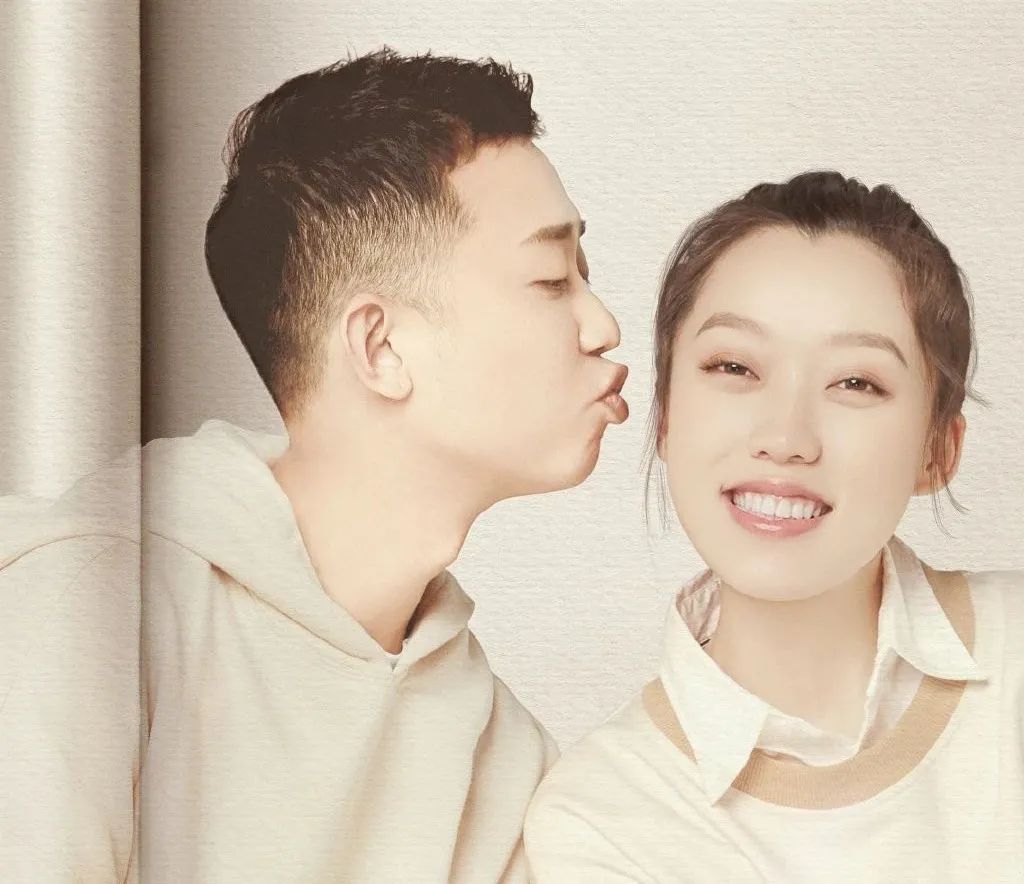 进来吃狗粮！Rapper们的爱情究竟能有多甜？