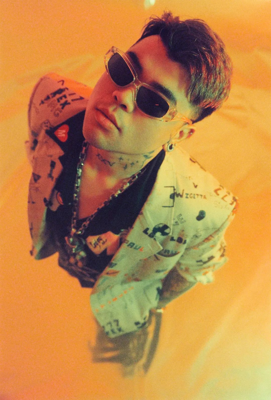 从Nobody到《Knowbody》,KnowKnow的音乐进化还在继续! | 第7张 | 嘻哈中国 从Nobody到《Knowbody》,KnowKnow的音乐进化还在继续! | 第7张