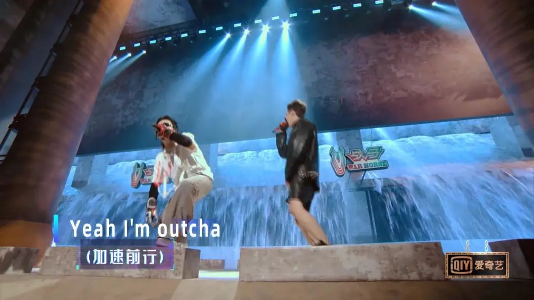 吴亦凡的厂牌20XXCLUB正式亮相，发布首支单曲《翱翔》