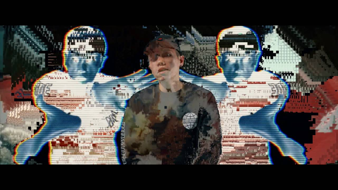 刀仔点赞爱国ins被骂，重要成员退出引争议，用粤语第一脏话和李嘉诚制造爆红单曲的他们，是香港最炙手可热的说唱组合