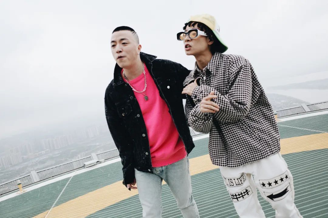 Jony J要在体育馆举办音乐节，集结了SUP/GOSH/NOUS等8大厂牌