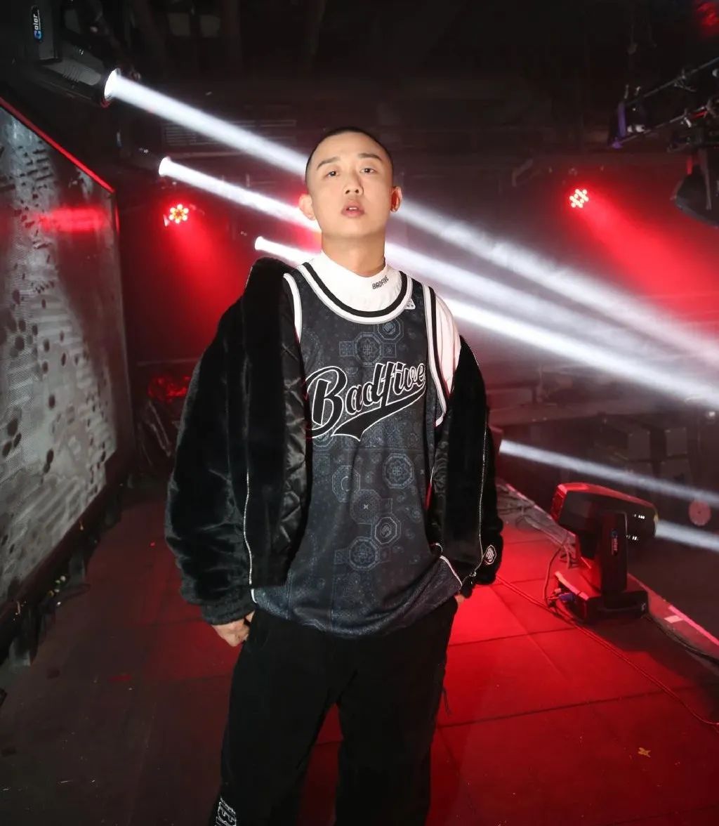 离谱!刘聪也要去男团?将和GAI与热狗携手共舞?? | 第4张 | 嘻哈中国 离谱!刘聪也要去男团?将和GAI与热狗携手共舞?? | 第4张