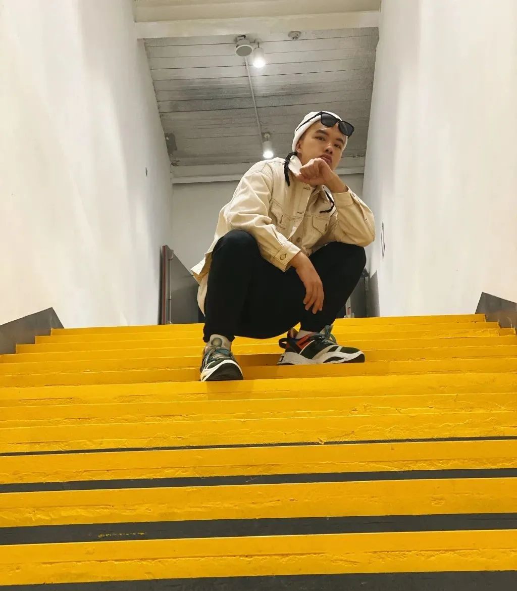 自爆身份?幼稚园杀手就是赵辰龙?? | 第10张 | 嘻哈中国 自爆身份?幼稚园杀手就是赵辰龙?? | 第10张