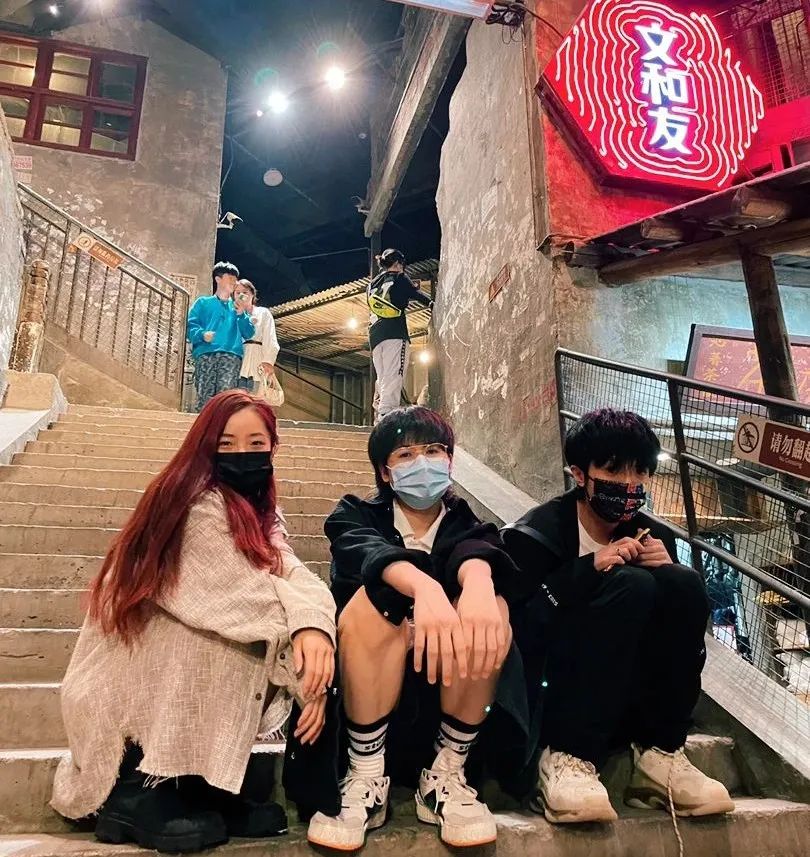 离谱!姜云升、阿达娃、周淑怡加入活死人了??? | 第17张 | 嘻哈中国 离谱!姜云升、阿达娃、周淑怡加入活死人了??? | 第17张