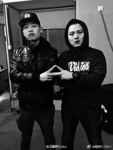 歌曲入选教科书、登上《我要上春晚》,Ranzer为什么突然注销微博打算放弃音乐? | 第17张 | 嘻哈中国 歌曲入选教科书、登上《我要上春晚》,Ranzer为什么突然注销微博打算放弃音乐? | 第17张