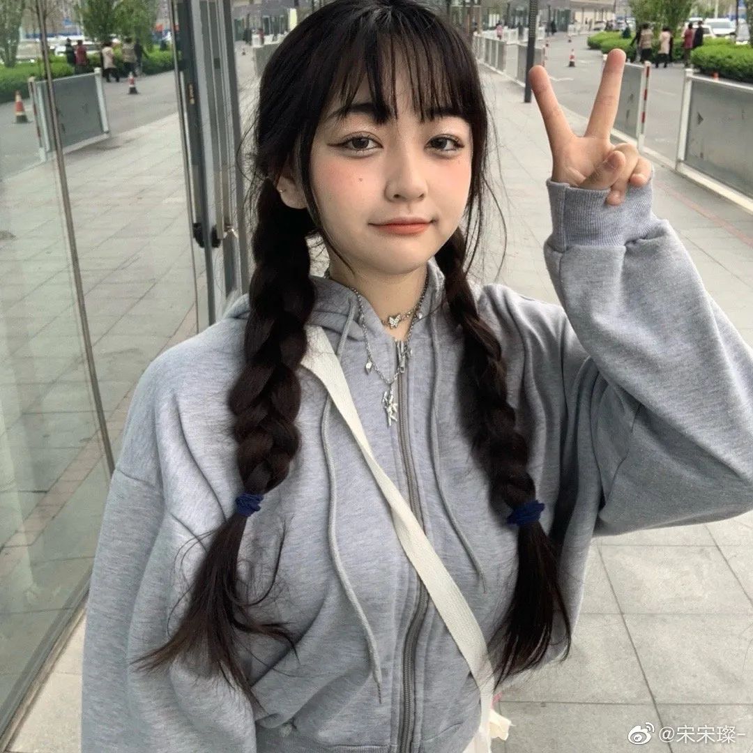 各种反转！吴亦凡自称糊凡回应“N位绯闻女友”，满舒克澄清“黑料”！