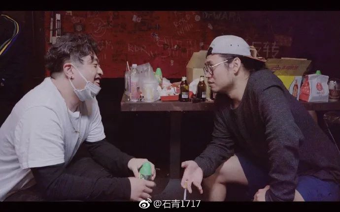 被GAI视为神话，和法老有过合作，GALI在总决赛致敬他……他可能是你偶像的偶像！