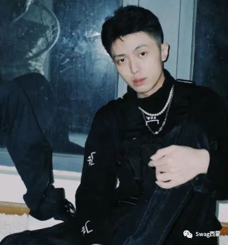 又被骂?姜云升回应Melo Psy.P以及鞠婧祎的争议,JD改名复出却被怼抄袭。 | 第10张 | 嘻哈中国 又被骂?姜云升回应Melo Psy.P以及鞠婧祎的争议,JD改名复出却被怼抄袭。 | 第10张