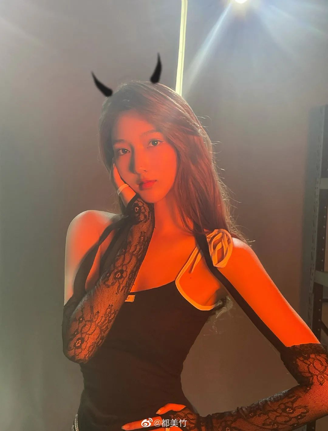 各种反转吴亦凡自称糊凡回应n位绯闻女友满舒克澄清黑料