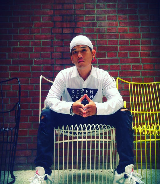 自爆身份?幼稚园杀手就是赵辰龙?? | 第12张 | 嘻哈中国 自爆身份?幼稚园杀手就是赵辰龙?? | 第12张