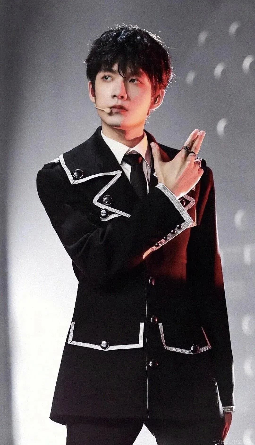 他是在偶像选秀节目中取得最好成绩的地下rapperidol中最强的battlemc