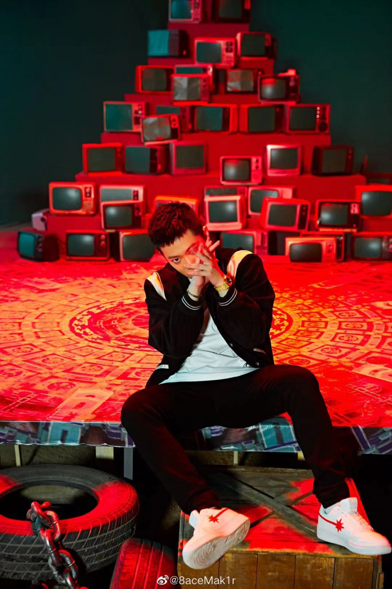 复出！PGONE新歌+MV上架平台后全下架，回应中又内涵了GAI？