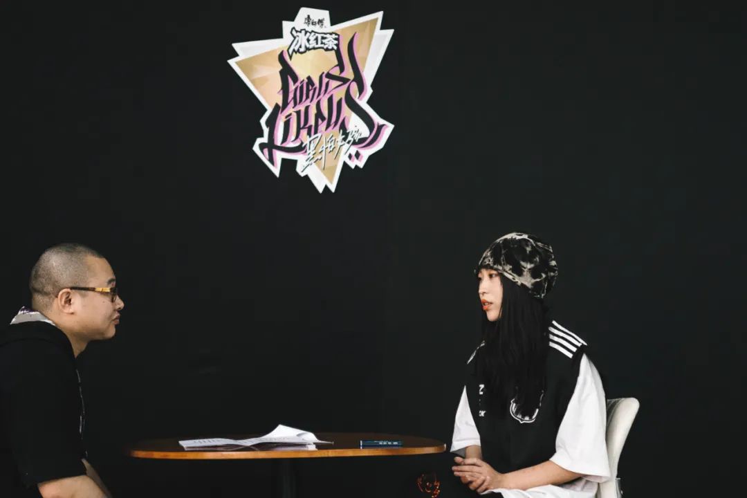 专访张晨蕾:跟重男轻女思想来一场battle | 第6张 | 嘻哈中国 专访张晨蕾:跟重男轻女思想来一场battle | 第6张