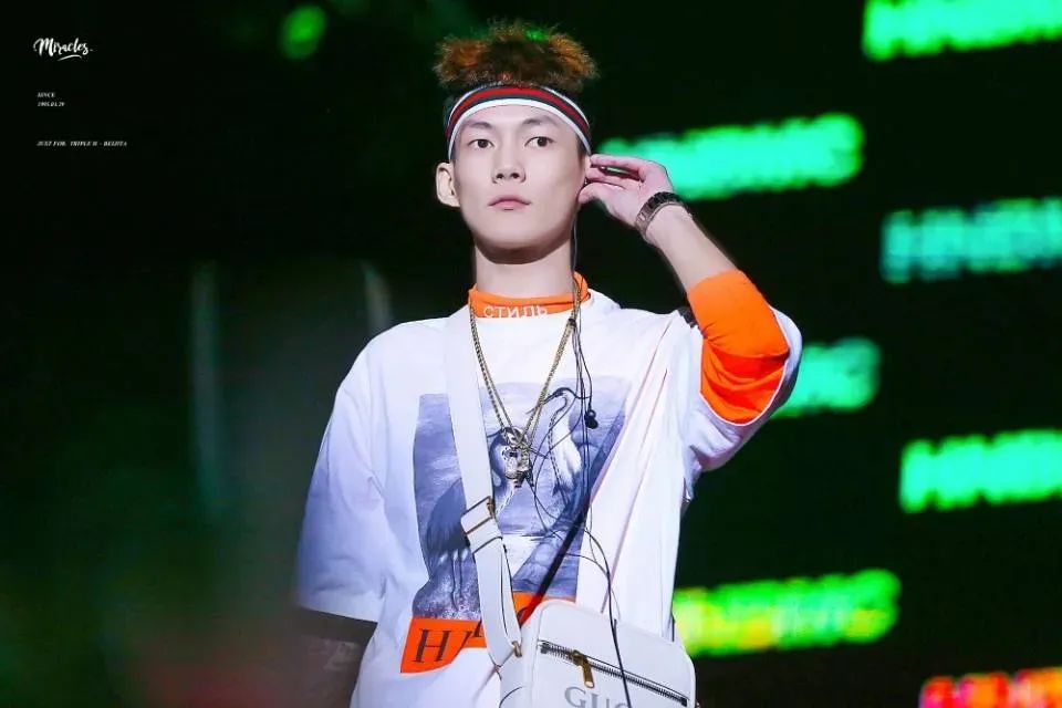 rapper们千万要谨慎，别让吴亦凡事件带沉了大家