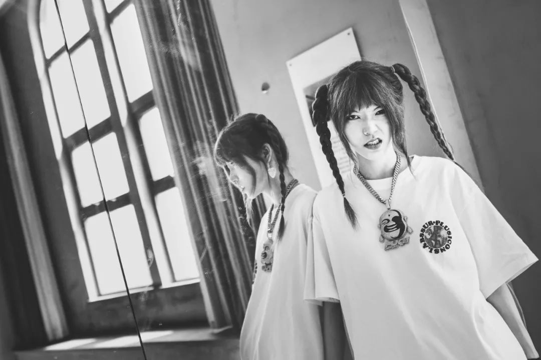 Jinx周:我想用不迎合的方式赢得大众 | 第2张 | 嘻哈中国 Jinx周:我想用不迎合的方式赢得大众 | 第2张