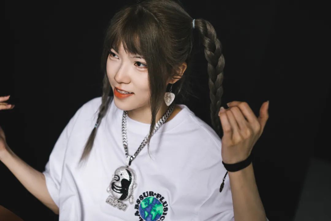 Jinx周:我想用不迎合的方式赢得大众 | 第4张 | 嘻哈中国 Jinx周:我想用不迎合的方式赢得大众 | 第4张