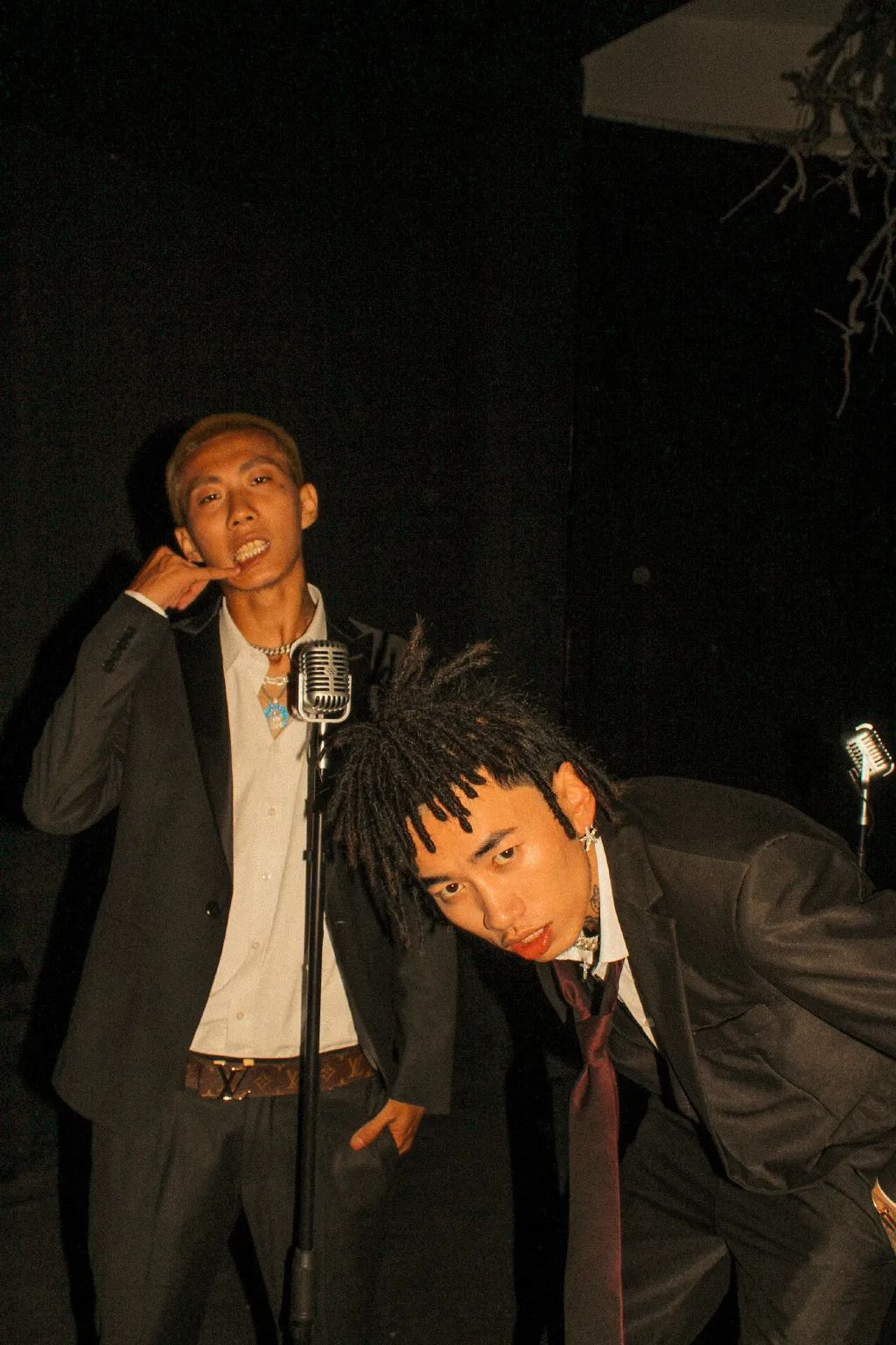 捐的太少？众多说唱歌手捐款竟遭网友嘲讽！！