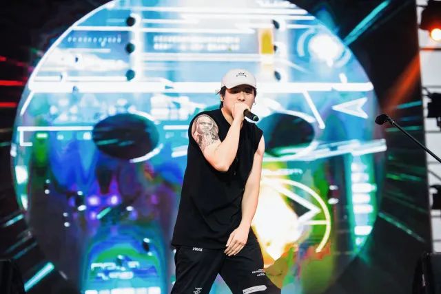 结束隔离的法老立刻甩出大招,时隔两年后又一发凶狠的diss来了! | 第10张 | 嘻哈中国 结束隔离的法老立刻甩出大招,时隔两年后又一发凶狠的diss来了! | 第10张